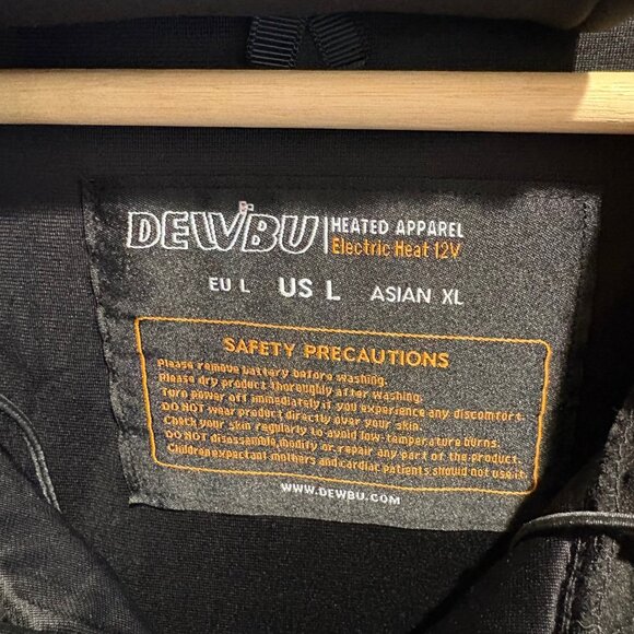 DEWBU Men's Soft Shell Heated Jacket With 12V Battery Pack Black - New - Picture 5 of 9
